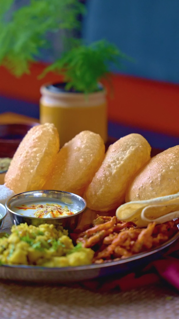 Vadapav Mirchi By Geeta-2