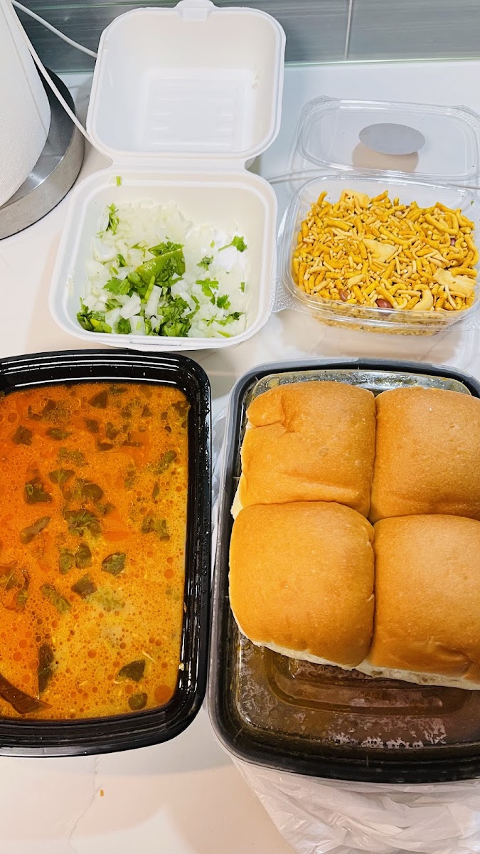 Vadapav Mirchi By Geeta-5